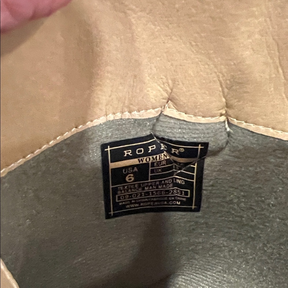 Women size 6 Roper boots- like new - Picture 8 of 8
